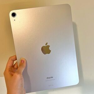 (BEST DEAL) IPAD AIR 5TH GEN 11INCH (M1) 256GB STARLIGHT